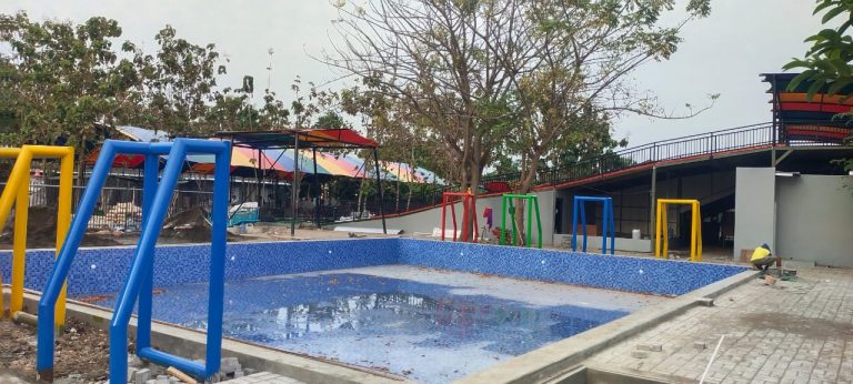 pembuatan kolam renang the nice park Indramayu 1